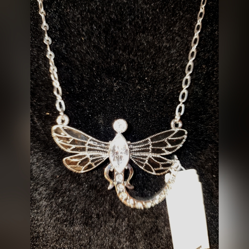 Spring Street Silver-Tone Dragonfly Pendant Necklace – 26" NWT